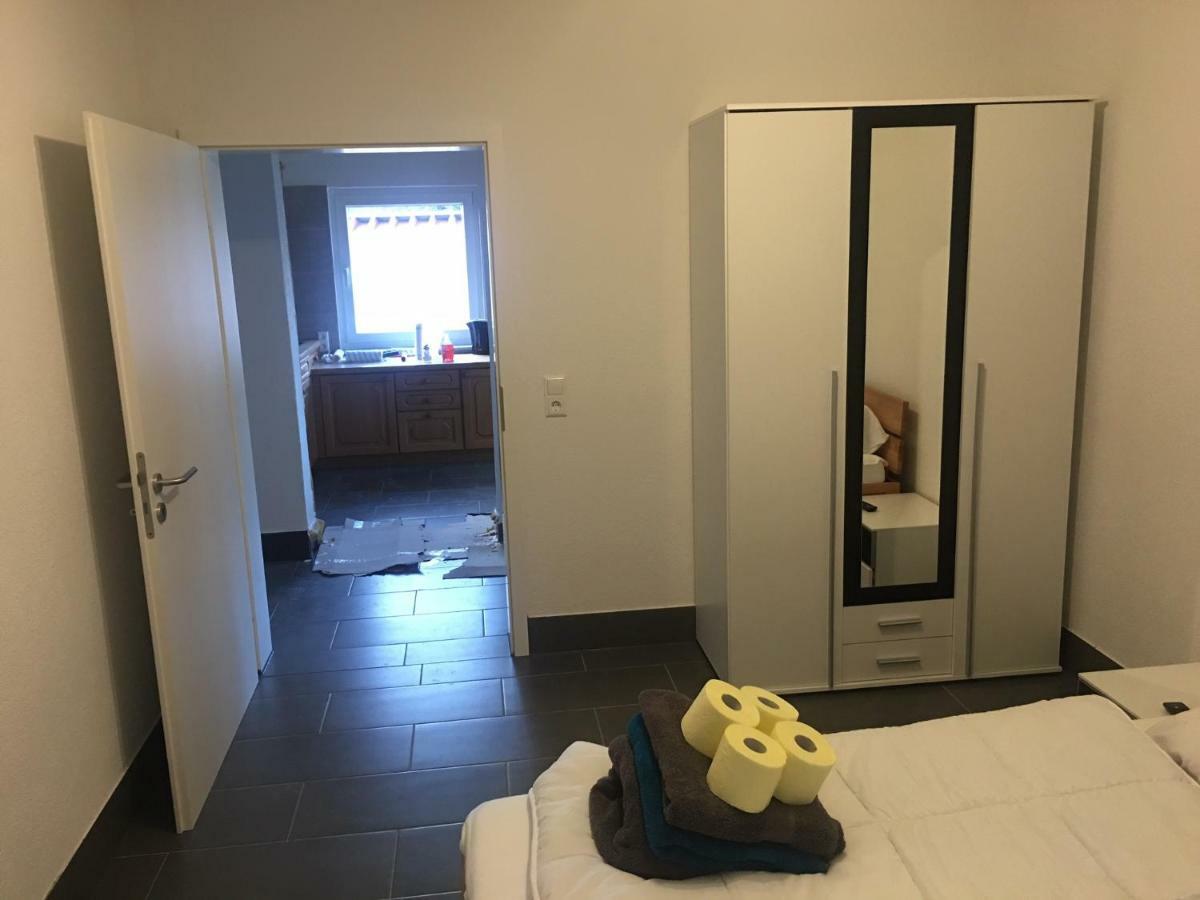 Ferienwohnung Albblick 1 뮌싱겐 외부 사진