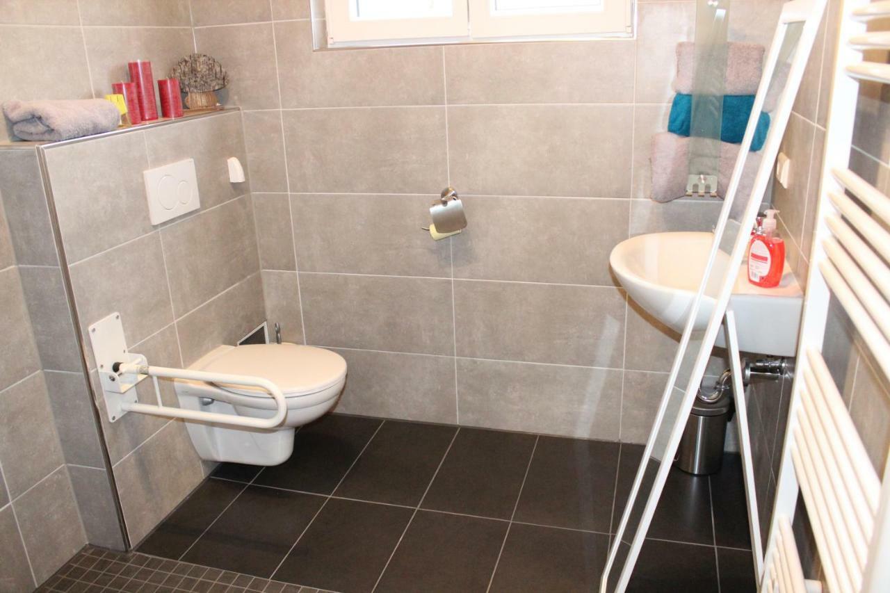 Ferienwohnung Albblick 1 뮌싱겐 외부 사진