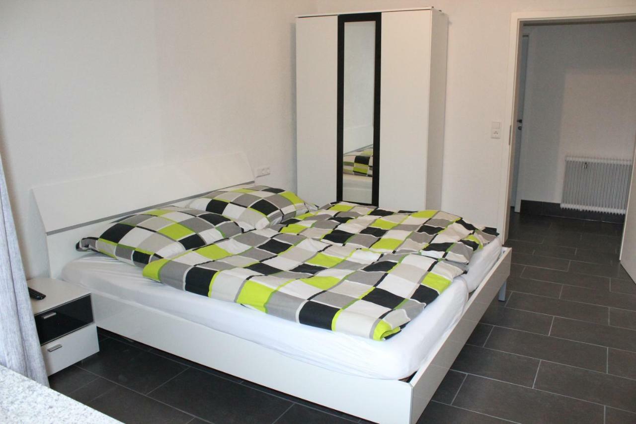 Ferienwohnung Albblick 1 뮌싱겐 외부 사진