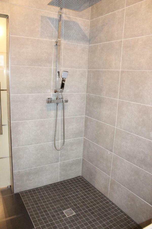 Ferienwohnung Albblick 1 뮌싱겐 외부 사진